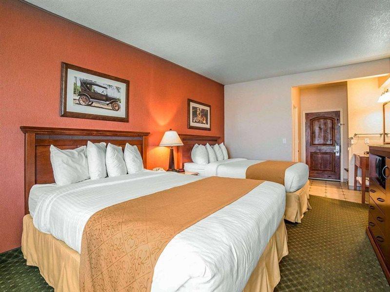 Quality Inn Winnemucca - Model T Casino Bagian luar foto