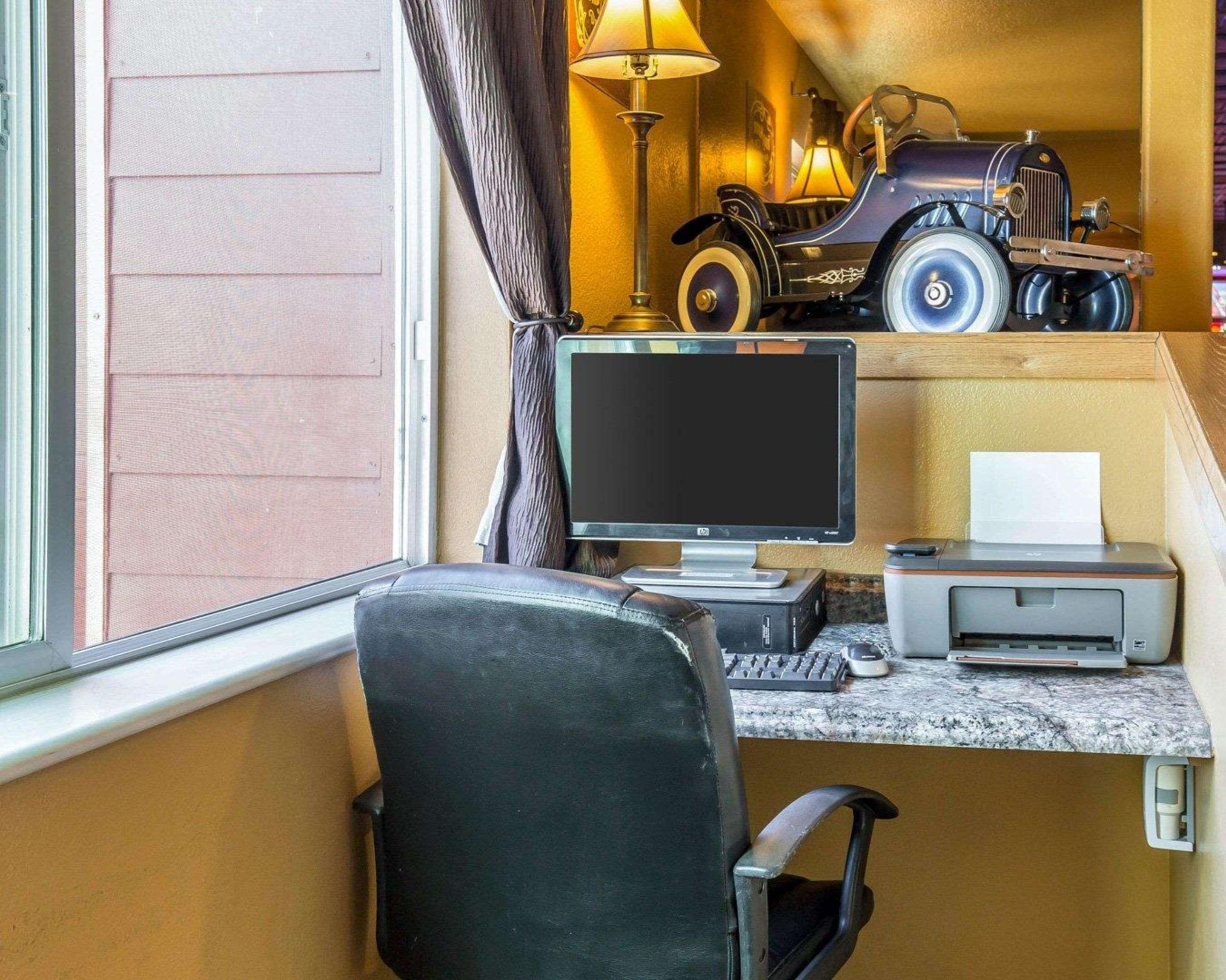Quality Inn Winnemucca - Model T Casino Bagian luar foto
